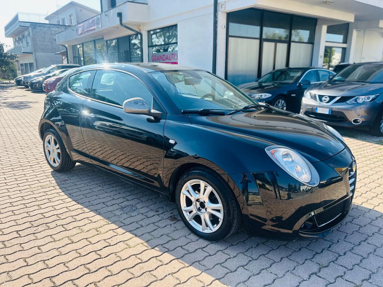 Alfa Romeo MiTo 1.3 JTDm-2 95 CV S&S Distinctive Sport Pack