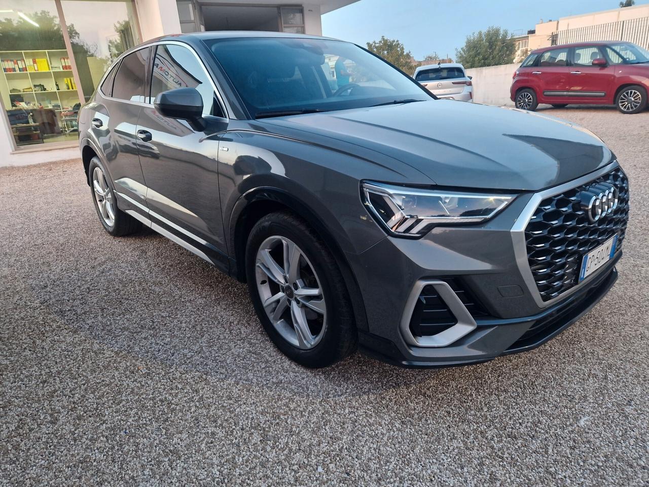 Audi Q3 SPORTBACK TDI quattro S tronic line edition