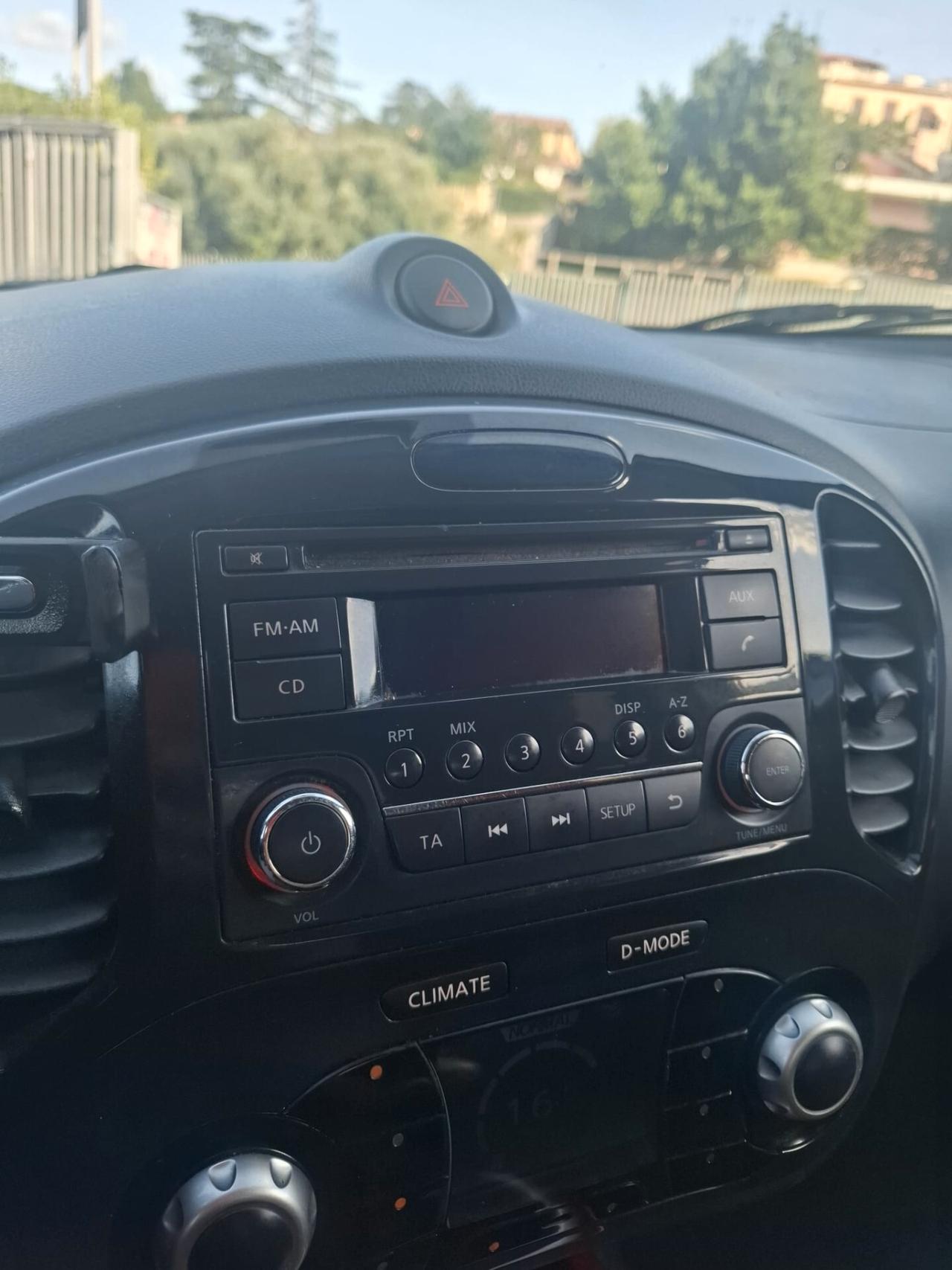 Nissan Juke 1.6 Acenta GPL - 2011
