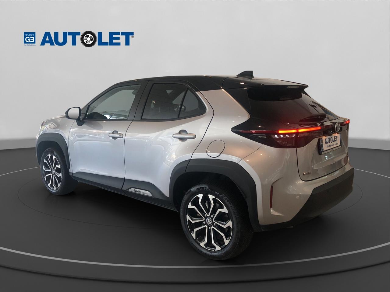 Toyota Yaris Cross 1.5 Hybrid 5p. E-CVT Trend