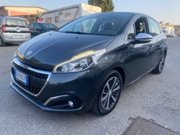 Peugeot 208 PureTech 82 5 porte Allure