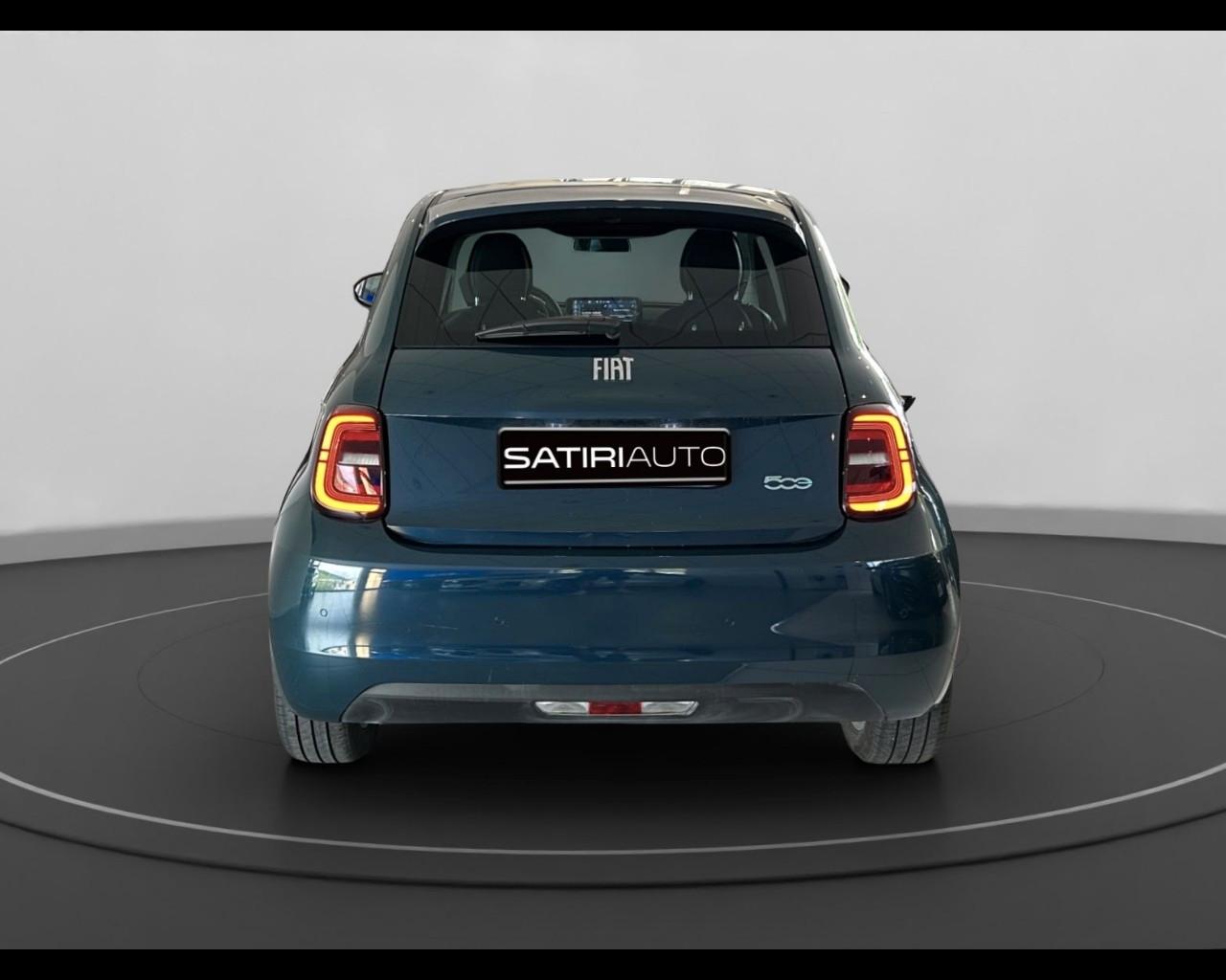 FIAT 500e - 500e 23,65 kWh