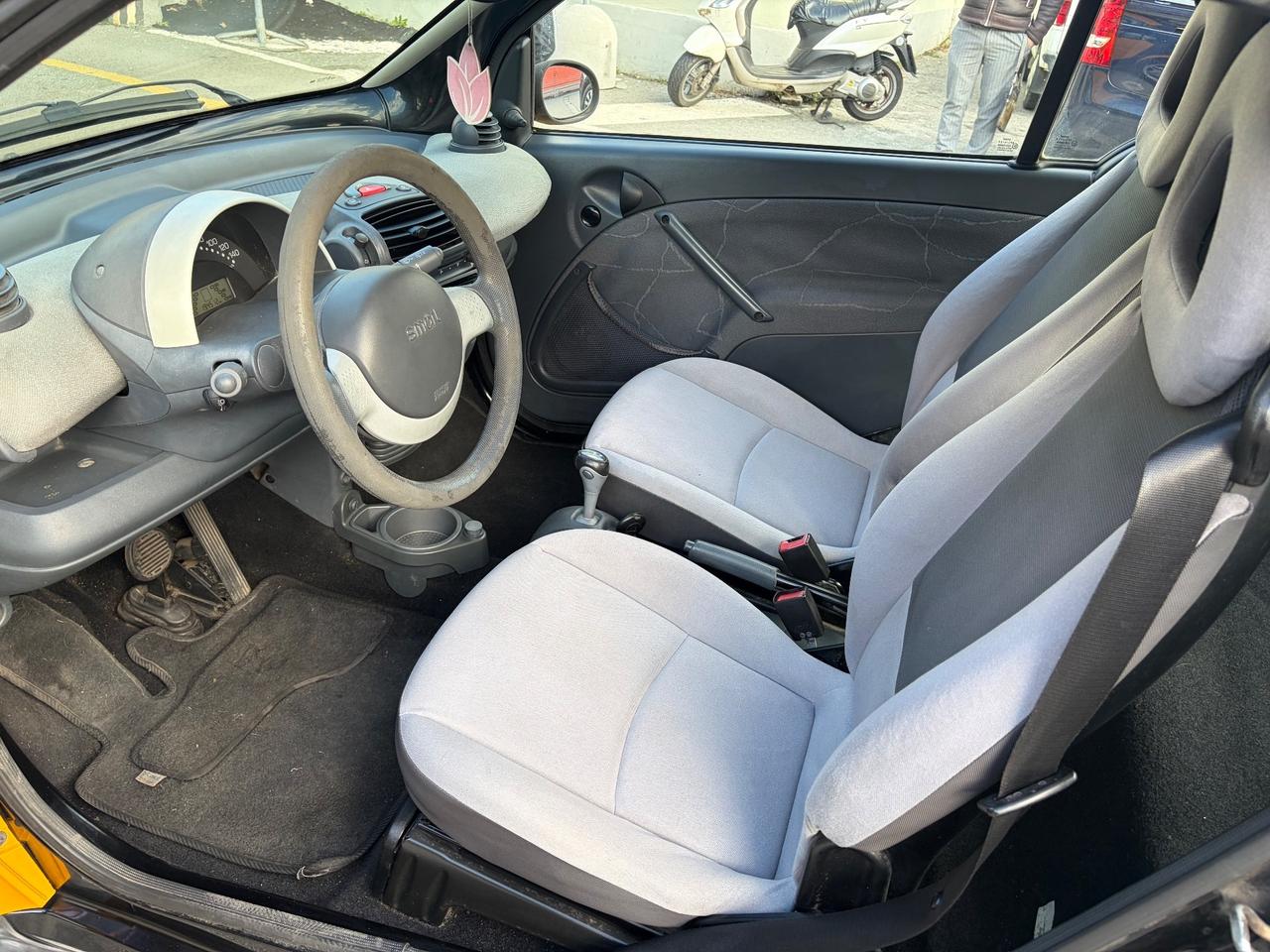 Smart ForTwo 800 coupé 41cv diesel - 2005