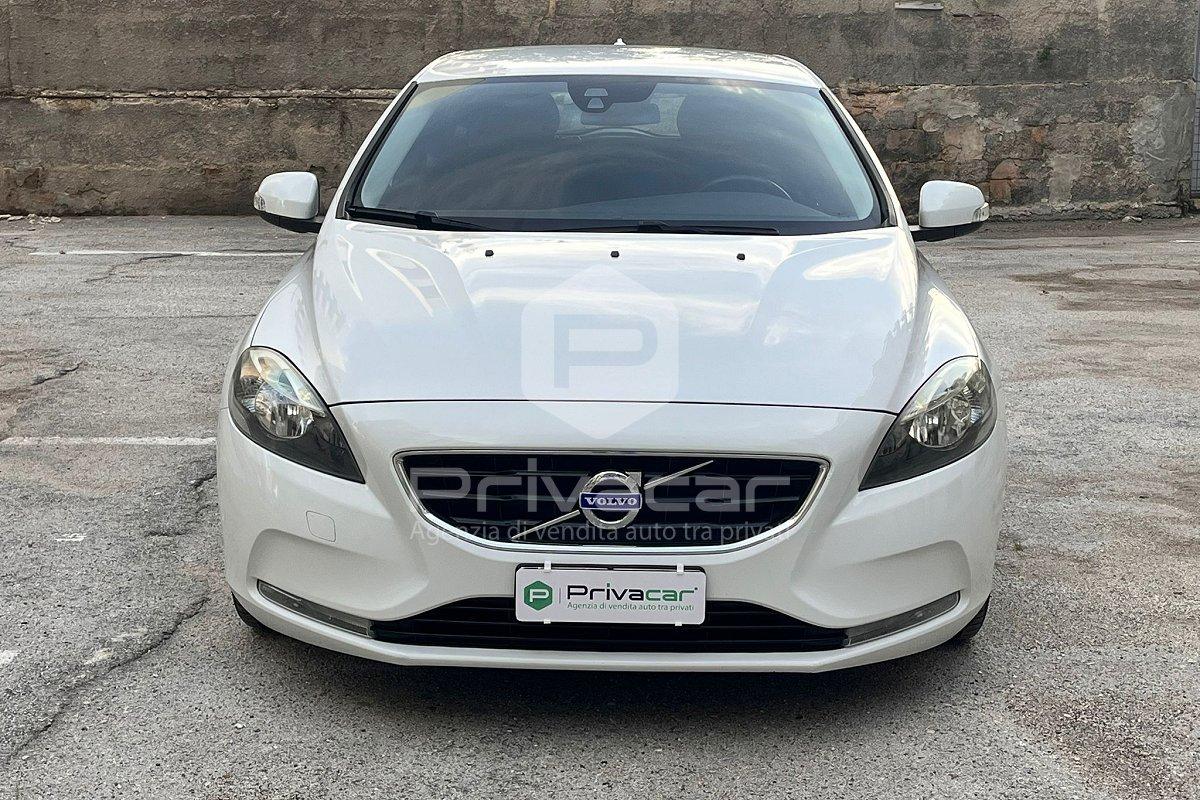 VOLVO V40 D2 1.6 Business Edition
