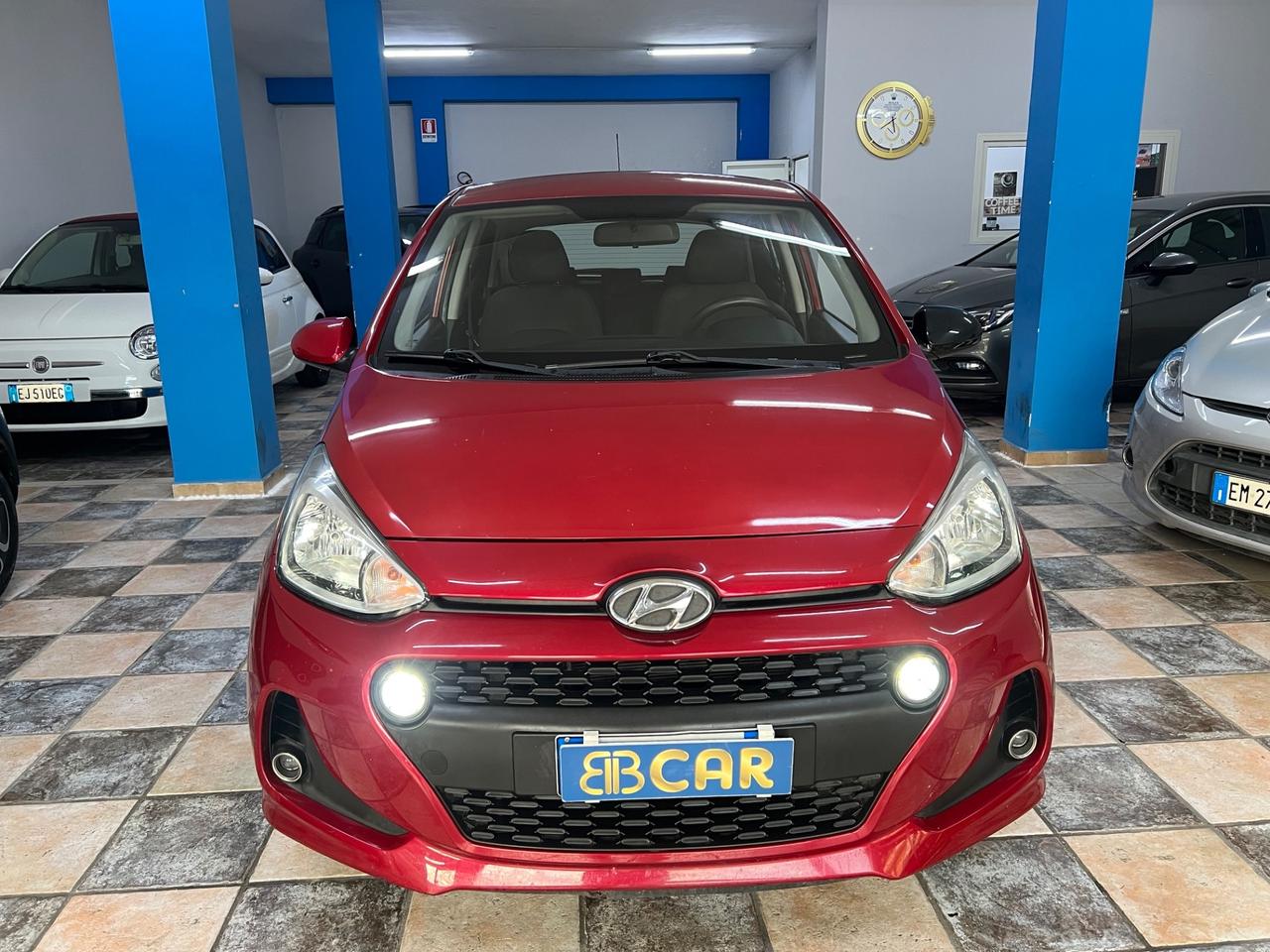 Hyundai i10 GPL CASA MADRE