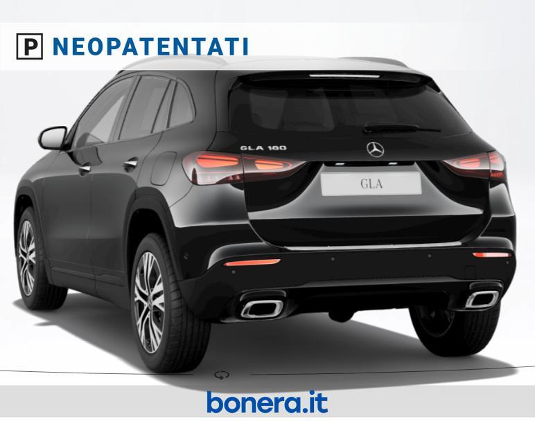 Mercedes GLA 180 180 Progressive Advanced Plus 7G-DCT