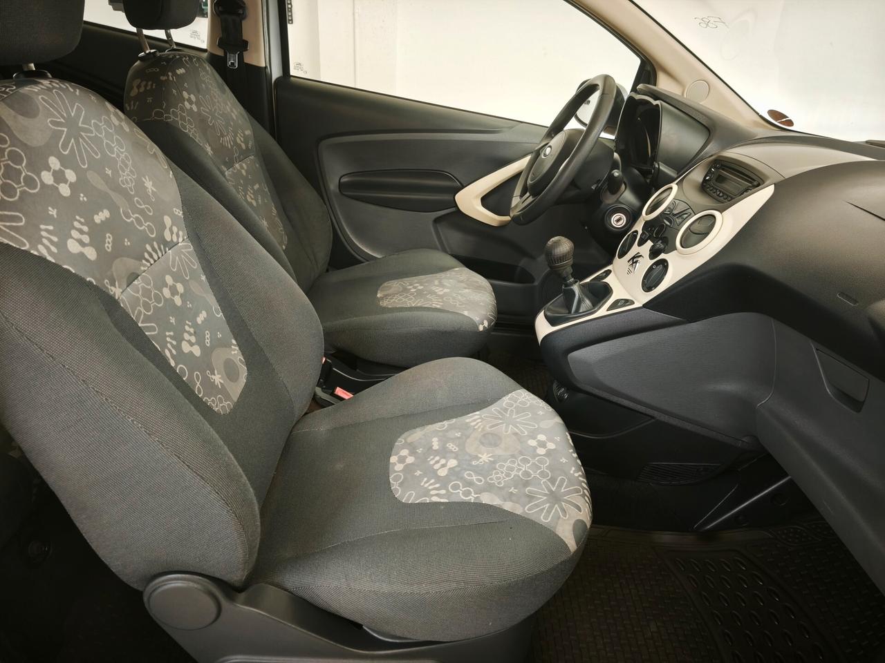 Ford Ka 1.3 TDCi 75 CV