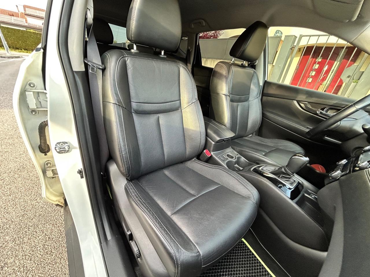 Nissan X-Trail 2.0 dCi 2WD X-Tronic Tekna