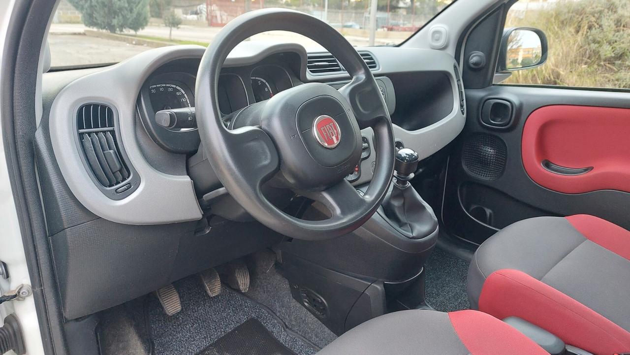 Fiat Panda 0.9 TwinAir Turbo Natural Power Lounge