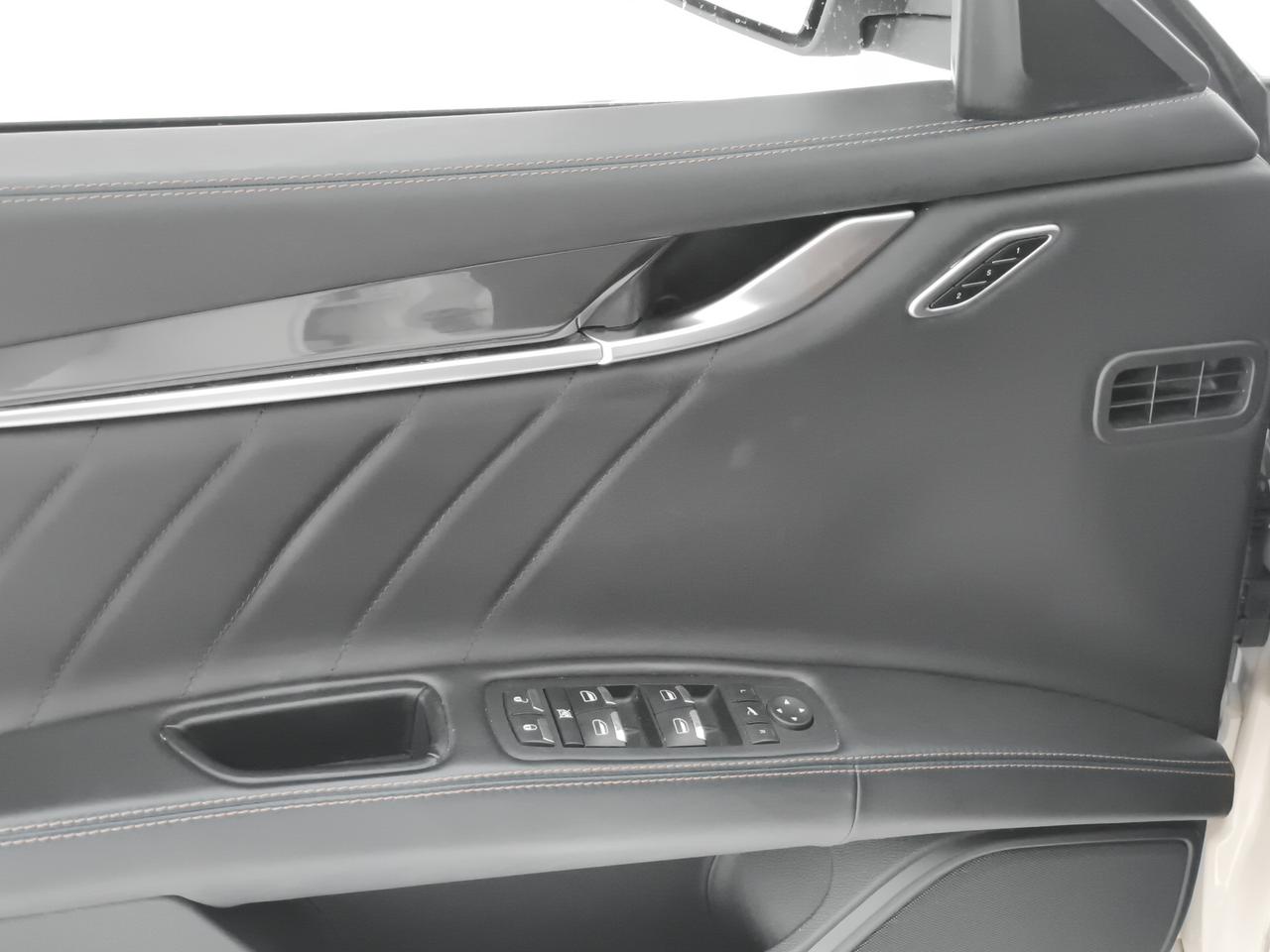 Maserati Ghibli Diesel 3.0 V6 Gransport 250cv