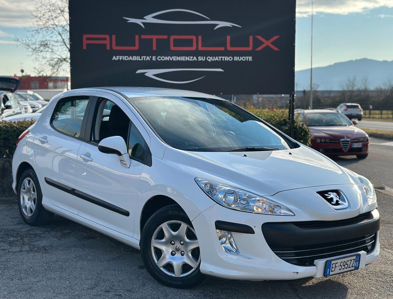 PEUGEOT 308 1.6 8V HDi 112CV cambio robototizzato 2011