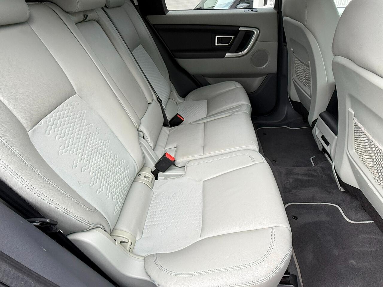 Land Rover Discovery Sport 2.0 TD4 180 CV HSE Luxury