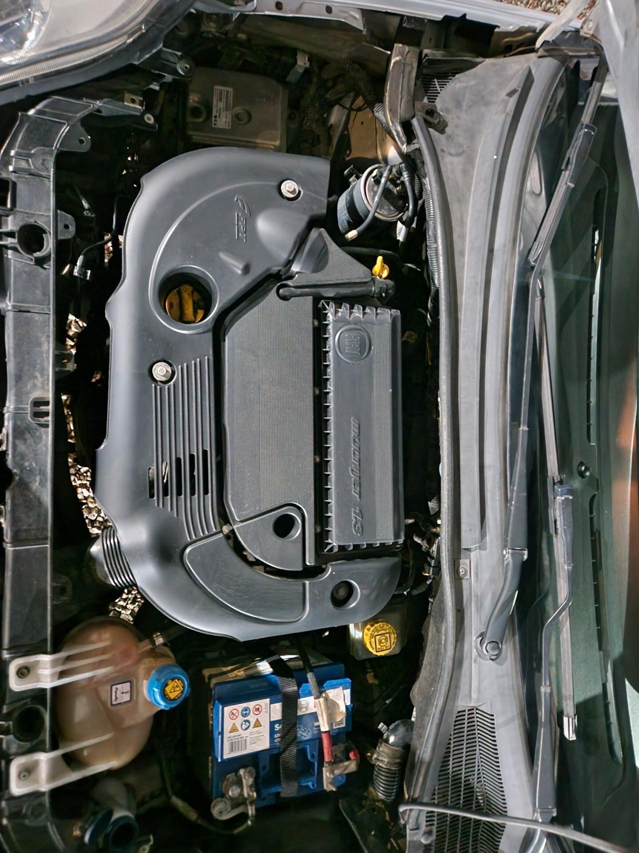 Fiat Punto 1.3 MJT II 75 CV 5 porte Street