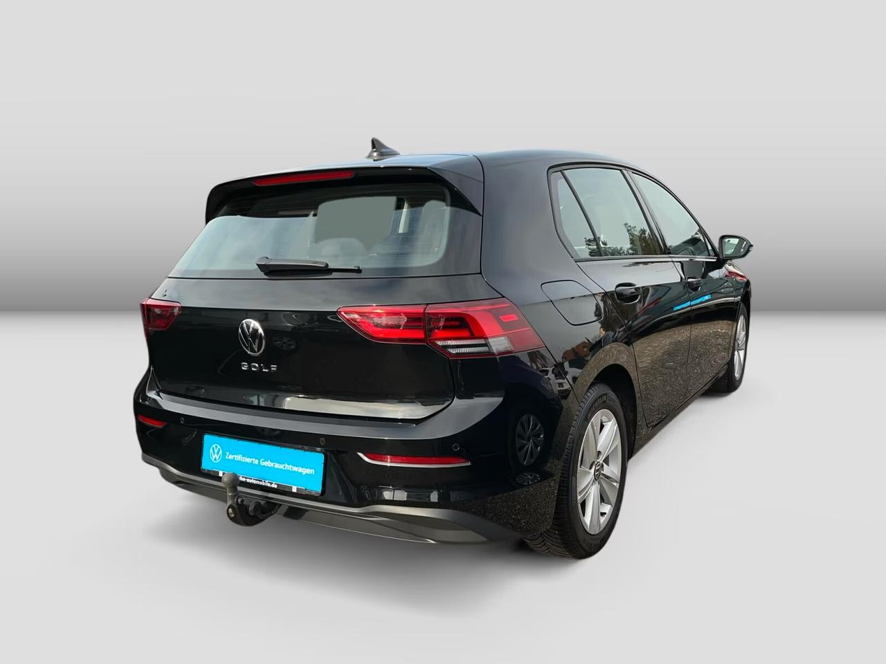 Volkswagen Golf 2.0 TD DSG Life LED-NAVI