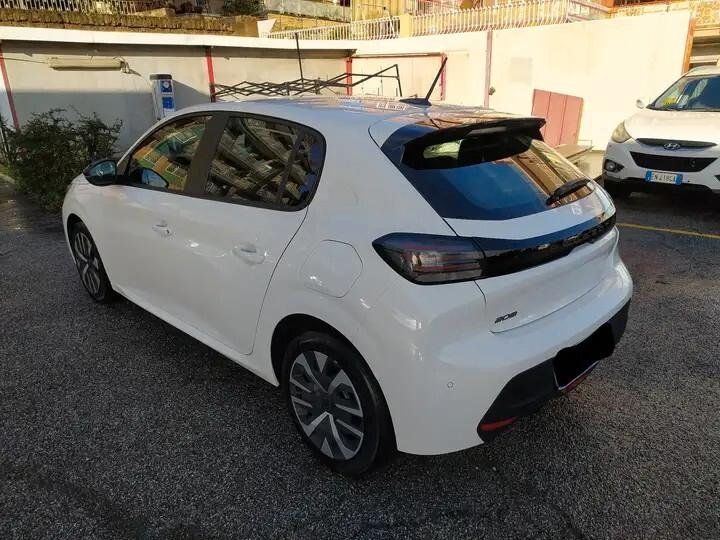 Peugeot 208 PureTech Active
