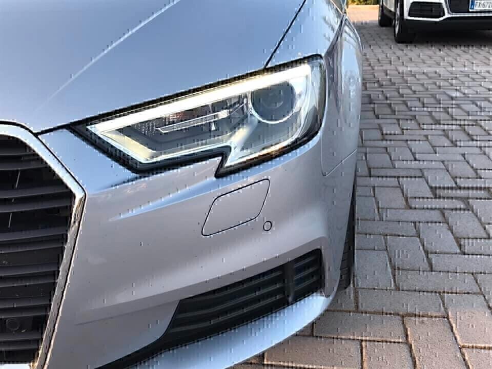 Audi A3 1.6 TDI 116 CV S tronic SPORT 2019