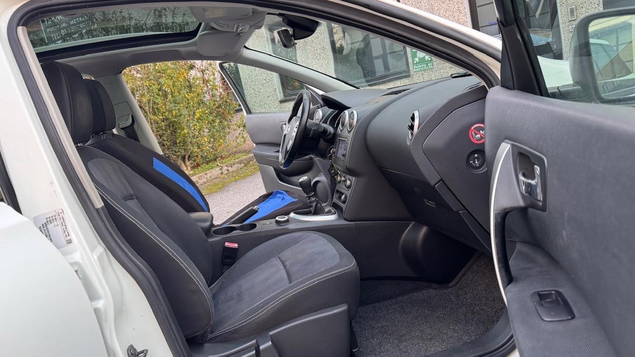 Nissan Qashqai 2.0 dCi DPF 4WD n-tec 4x4