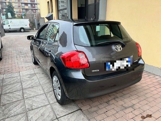 TOYOTA Auris 1.6 5 porte Sol