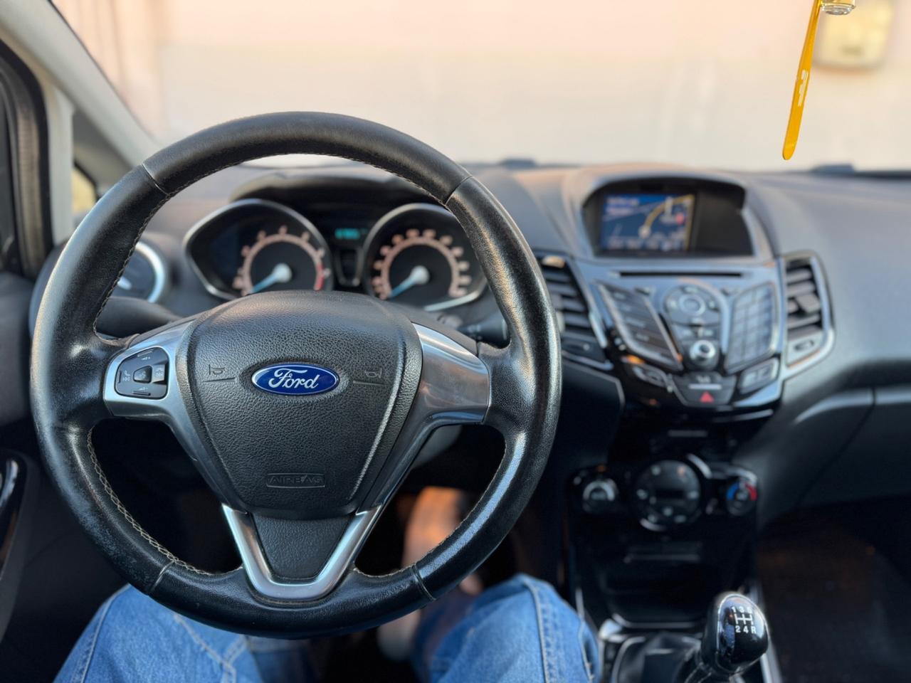 Ford Fiesta 1.0 80CV 5 porte Titanium