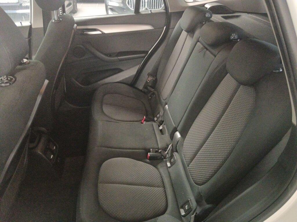BMW X1 18 d Business sDrive Steptronic