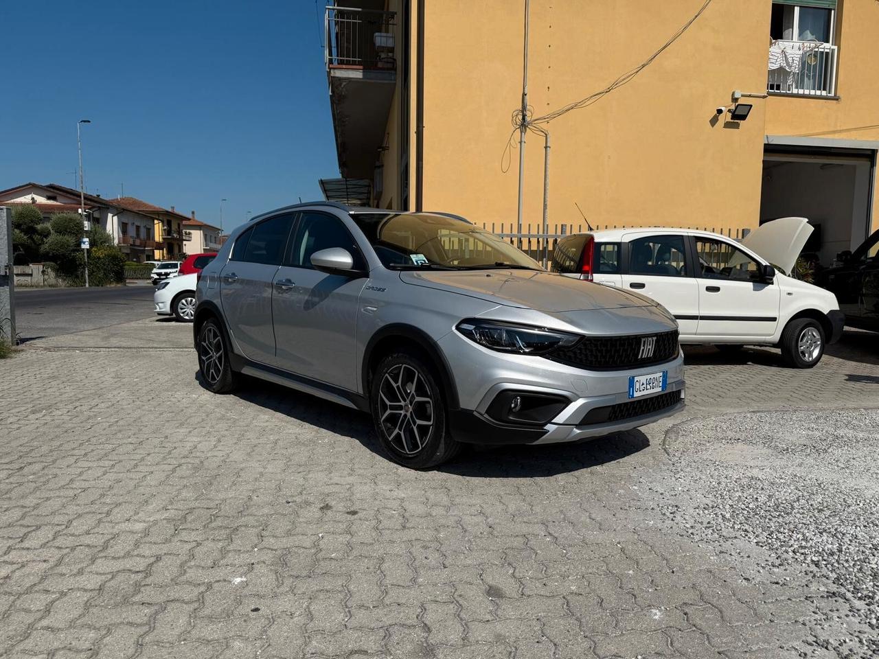 Fiat Tipo 1.5 Hybrid DCT 5 porte Cross