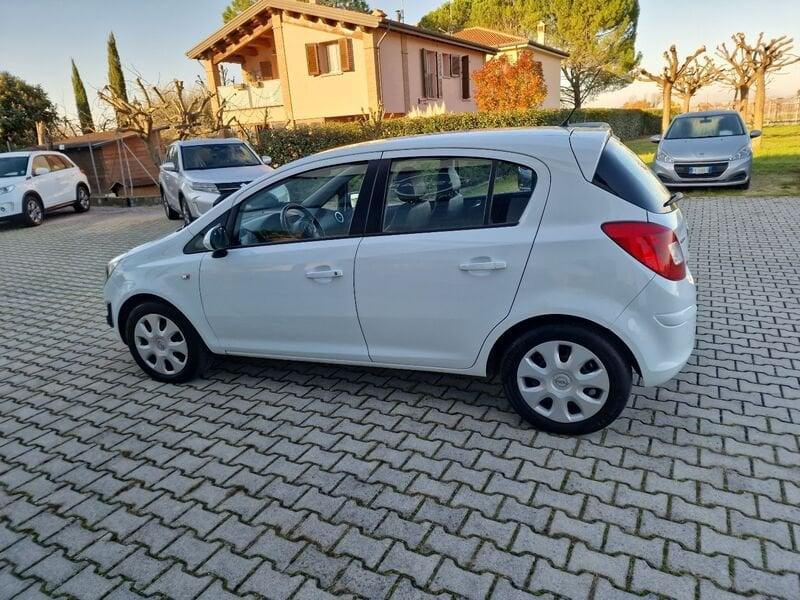 Opel Corsa Corsa 1.2 5 porte GPL Edition Neopatentato