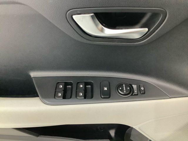KIA Stonic 1.0 T-GDi 100 CV MHEV MT Black Edition