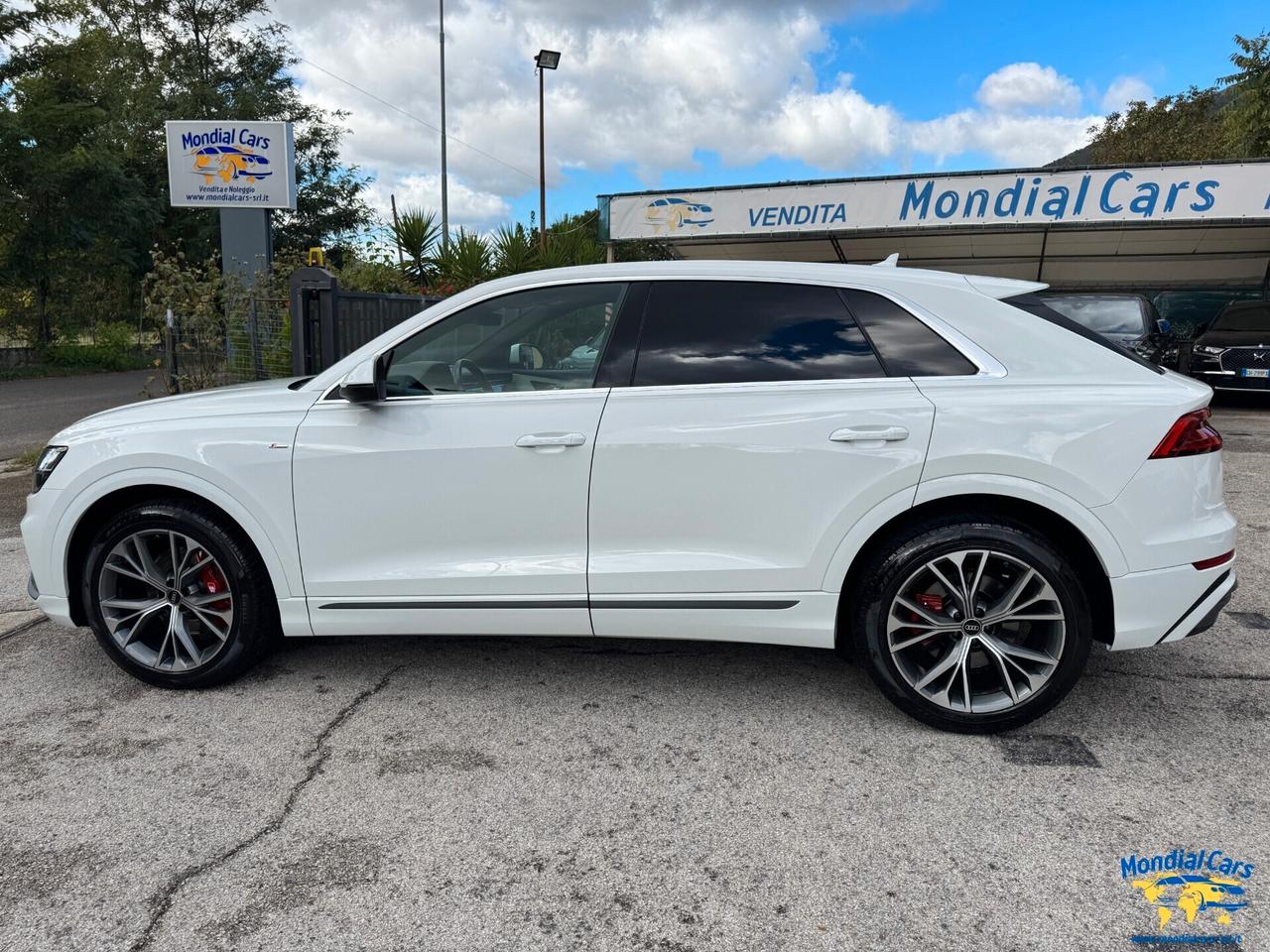 Audi Q8 45 TDI quattro tiptronic Sport