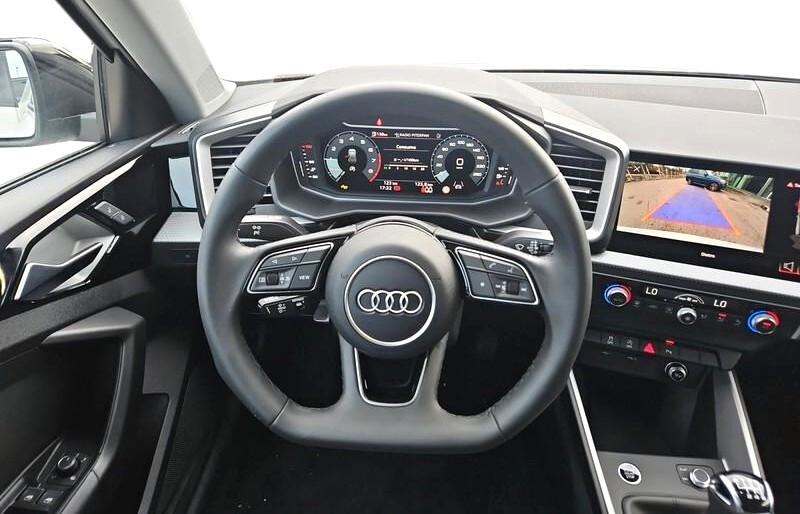 Audi A1 SPB 30 TFSI S tronic line edition