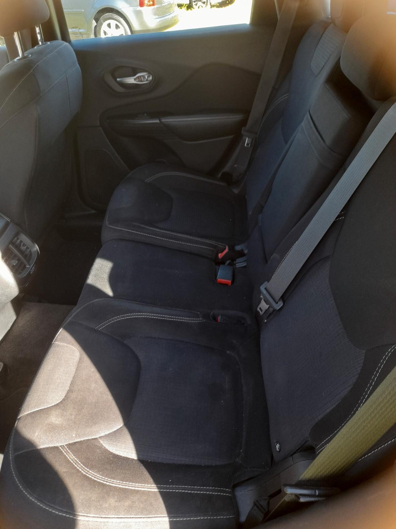 Jeep Cherokee 2.0 Mjt II 4WD Longitude