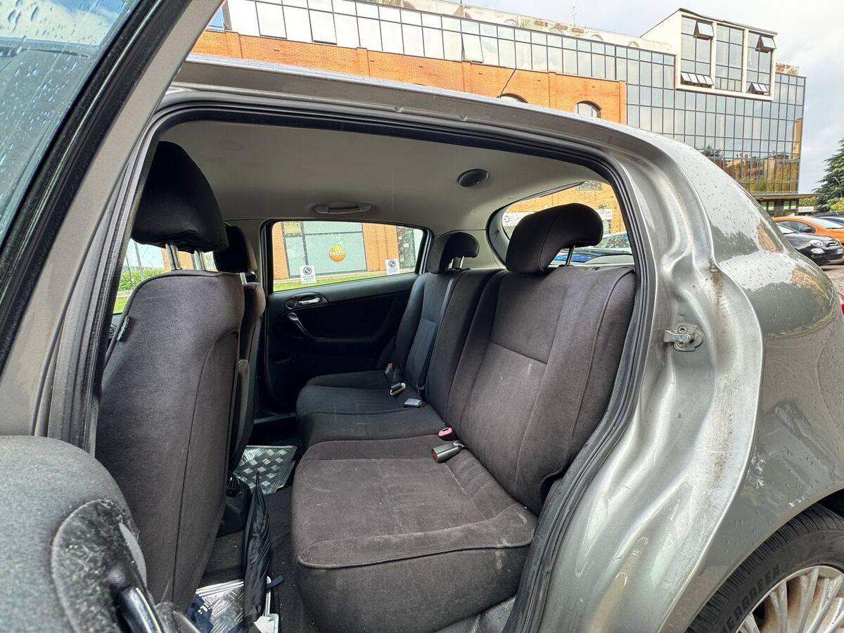 Alfa Romeo 147 1.6 ts 16v Distinctive c esp 105cv 5p