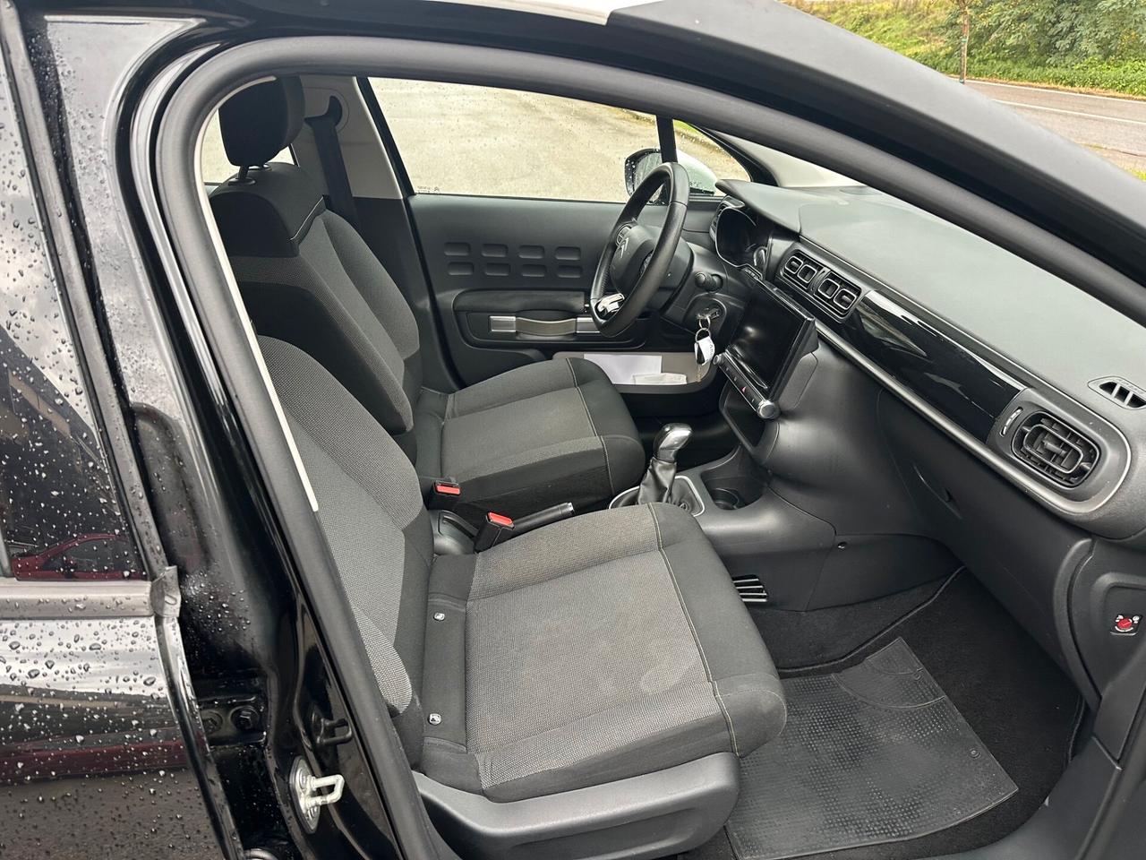 Citroen C3 PureTech 82 GPL Shine ok neo patentati