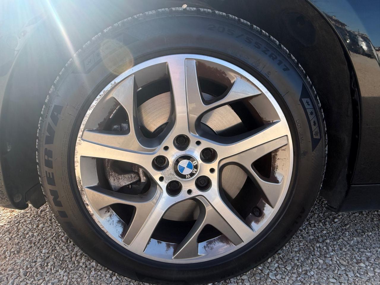 Bmw 2er Active Tourer 220d xDrive Luxury aut.