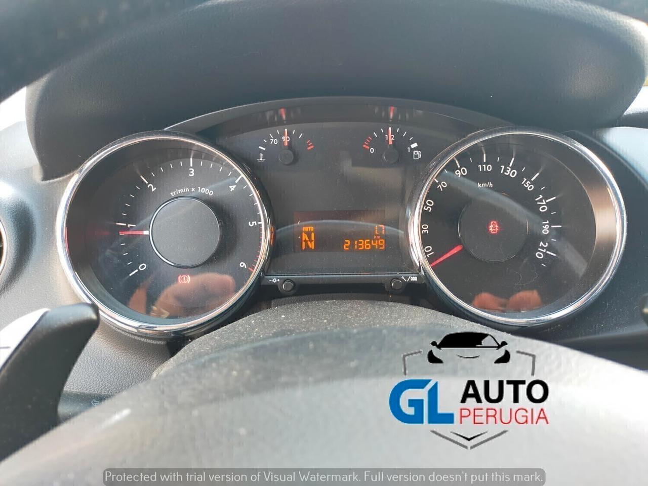 PEUGEOT 3008 1.6 HDI automatica con Grip Control Full opt