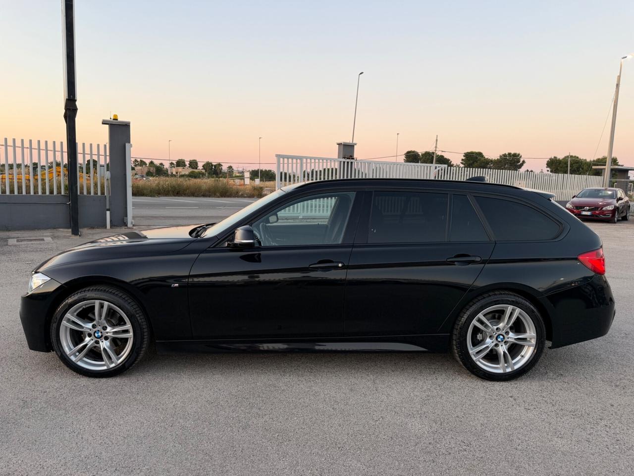 BMW 320D XDRIVE TOURING MSPORT F1 184 STRAFULL