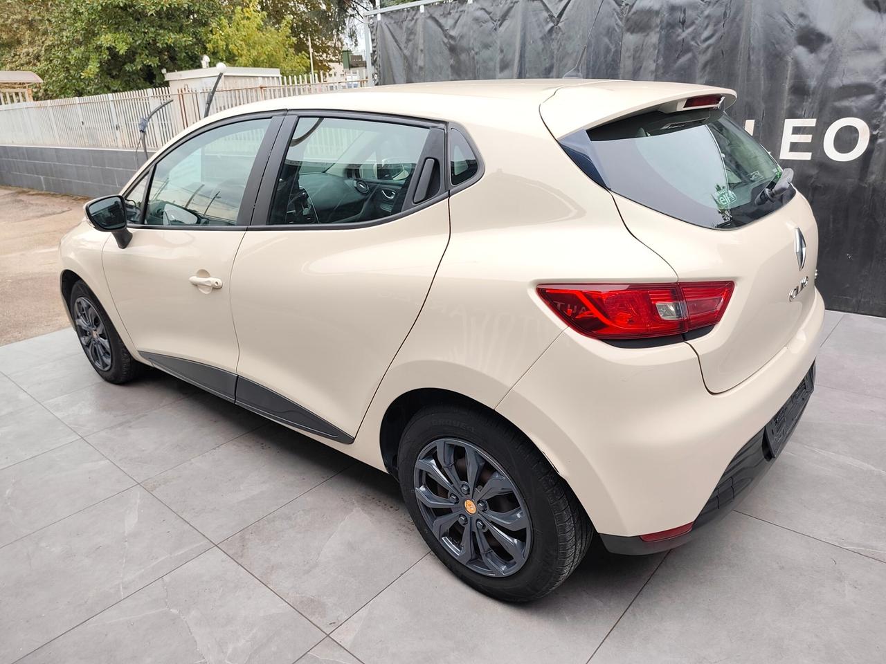 Renault Clio 1.5 dCi EURO 6 GARANZIA 12 MESI