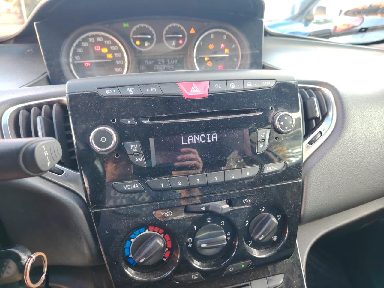 Lancia Ypsilon 1.3 MJT 16V 95 CV 5 porte S&S Gold