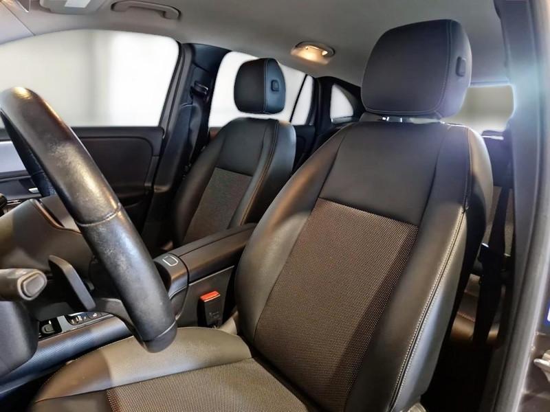 MERCEDES-BENZ GLA 180 d Automatic Business Extra
