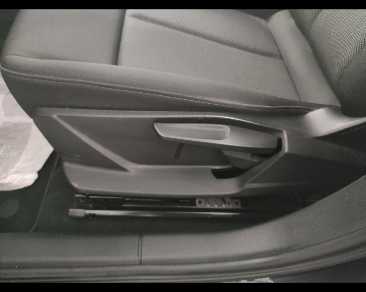 AUDI A3 4ª serie - A3 SPB 40 TFSI e S tronic Business