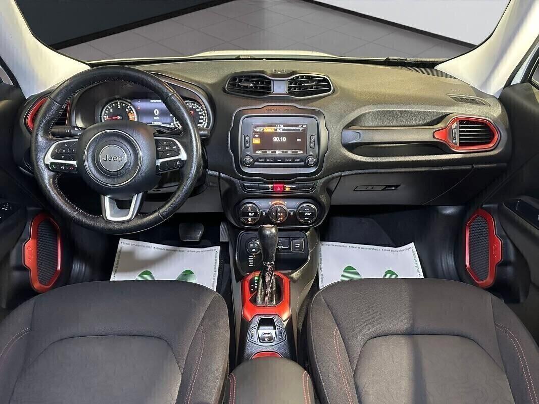 Jeep Renegade 2.0 Mjt 170CV 4WD Active Drive Trailhawk
