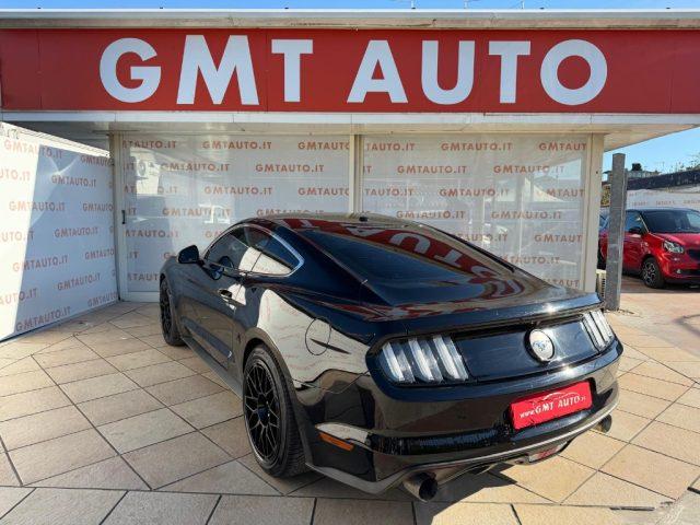 FORD Mustang 2.3 ECOBOOST 317CV CERCHI 20" RERTOCAMERA SEDILI