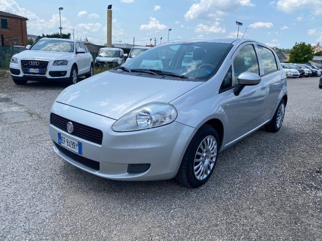 FIAT Grande Punto 1.3 MJT 75 CV 5 porte Dynamic NEOPATENTATI