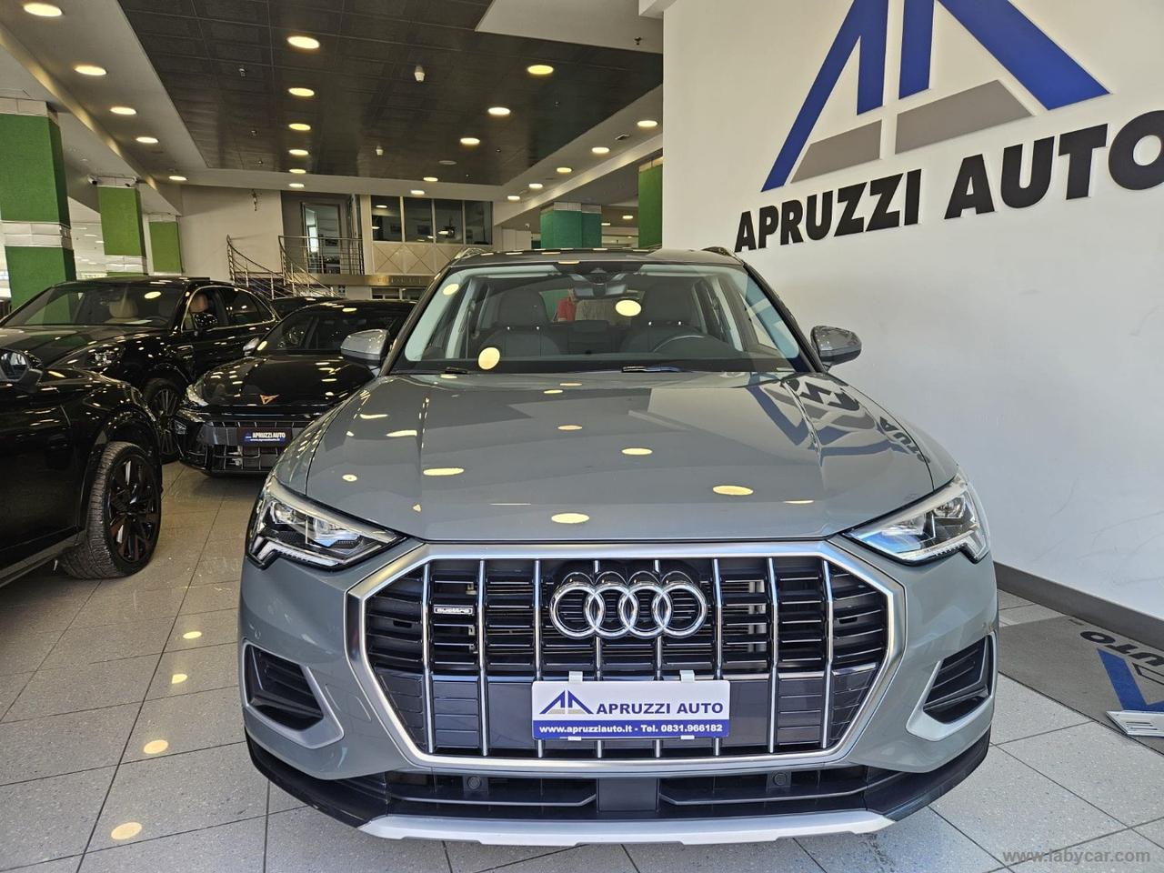AUDI Q3 40 TDI quattro S tr. Business Adv.