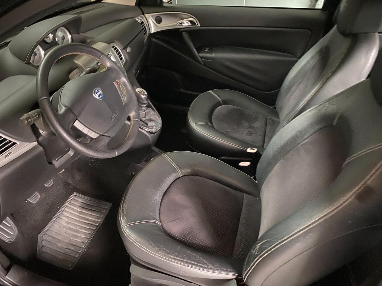 Lancia Ypsilon 1.2 Platino modamilano
