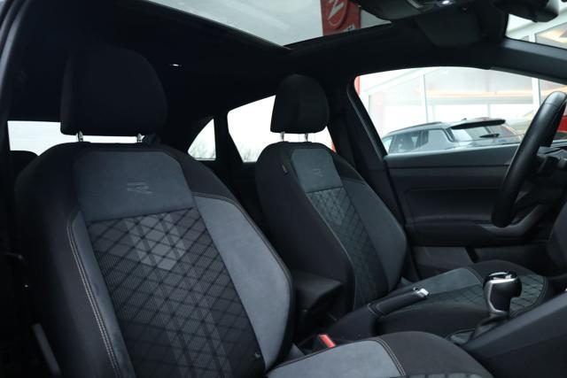 VOLKSWAGEN Taigo 1.0 TSI 115 CV TETTO DSG R-Line Prezzo Netto