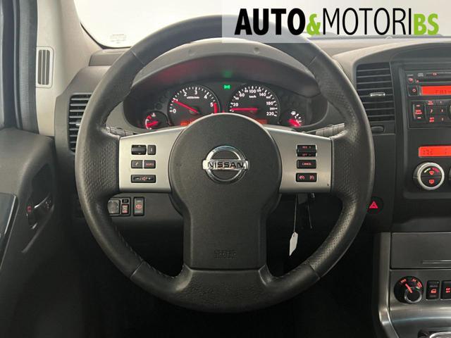 NISSAN Navara 2.5 dCi 190CV 4 porte Double Cab LE