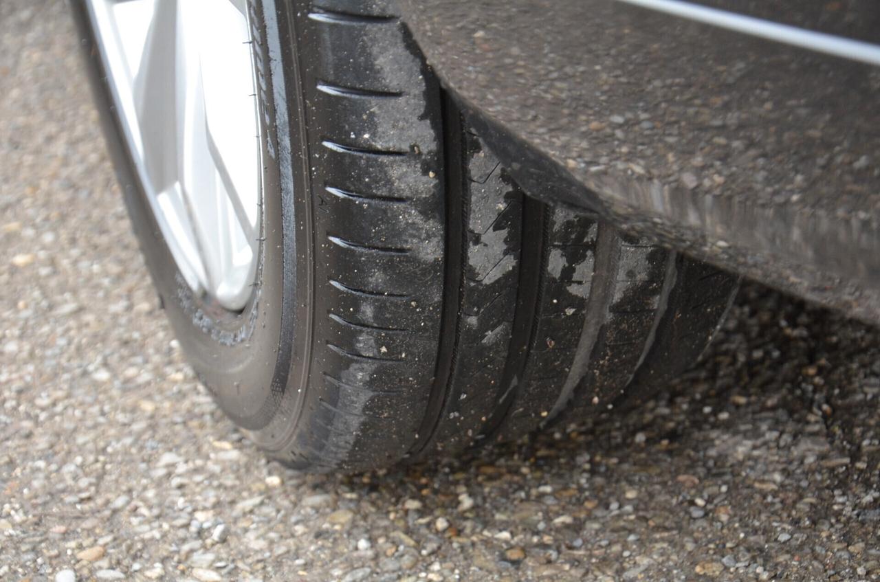 Volkswagen Passat 1.6 TDI SCR DSG Business BMT