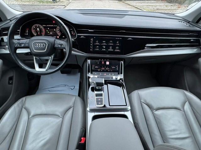 Audi Q7 45 TDI quattro tiptronic Sport 7 posti