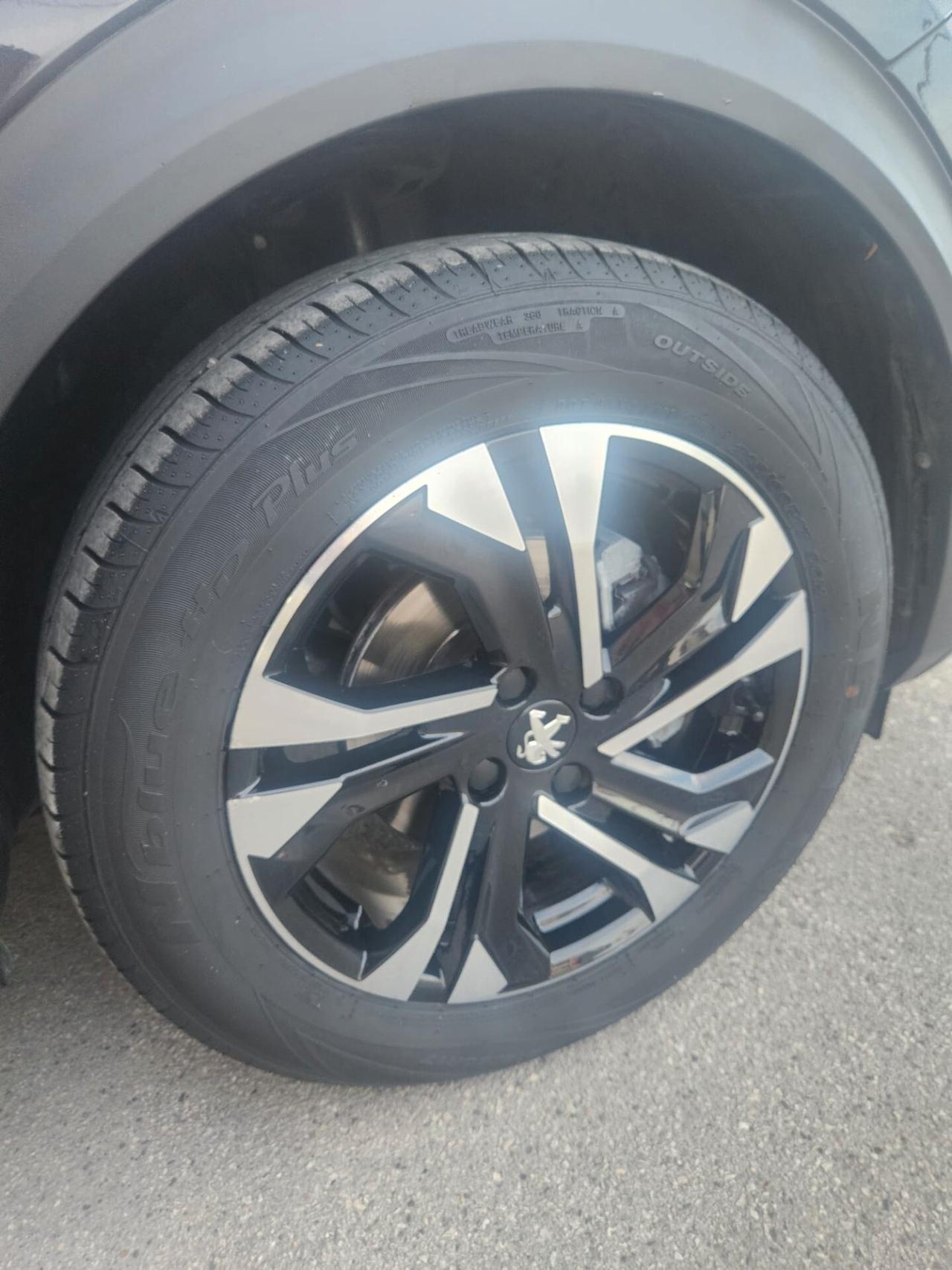 Peugeot 2008 1.5 bluehdi Allure 100cv FULL