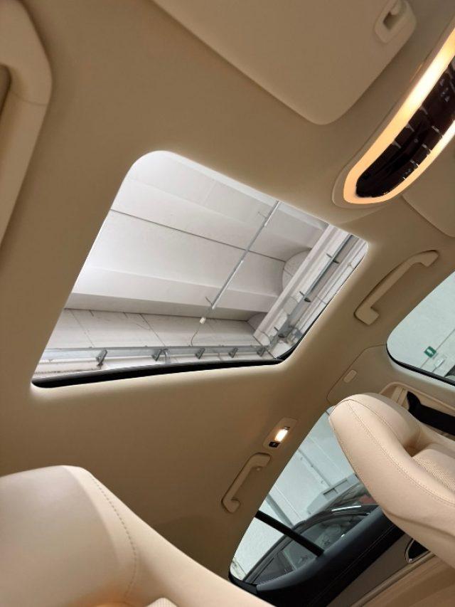 PORSCHE Panamera 3.0 Diesel // SERVICE PORSCHE//